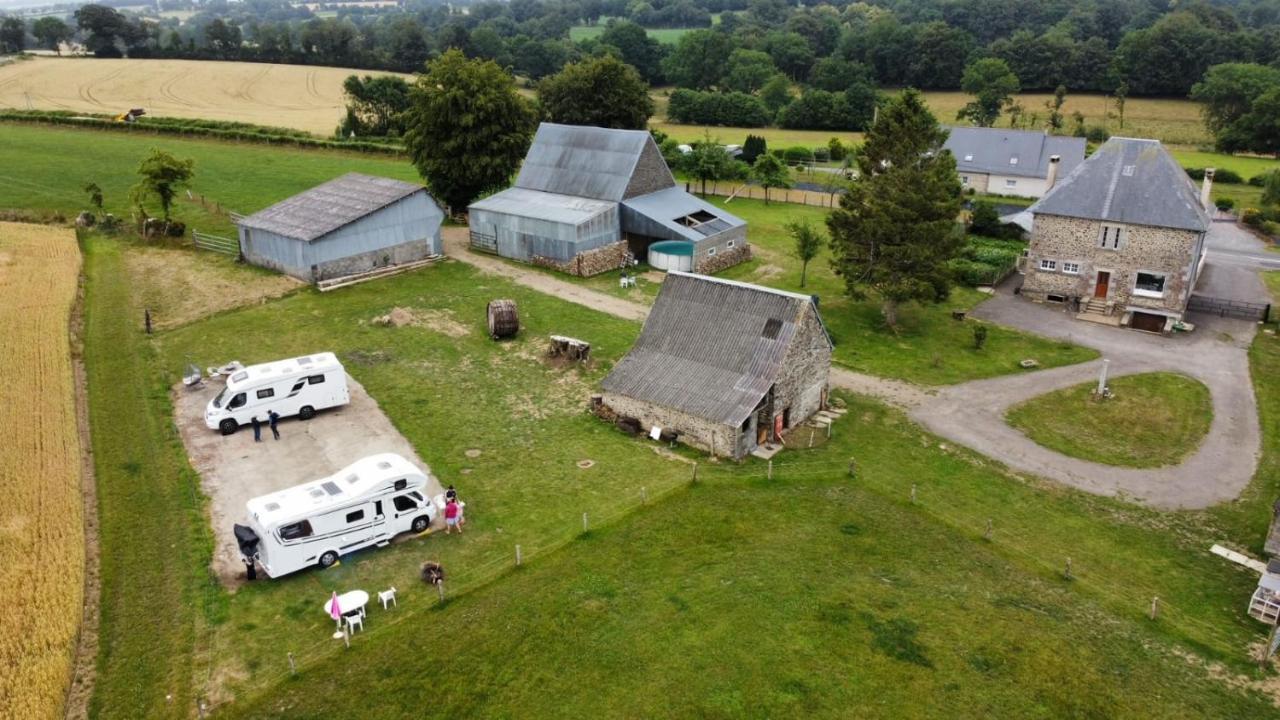 La Billardiere A La Ferme Campsite *